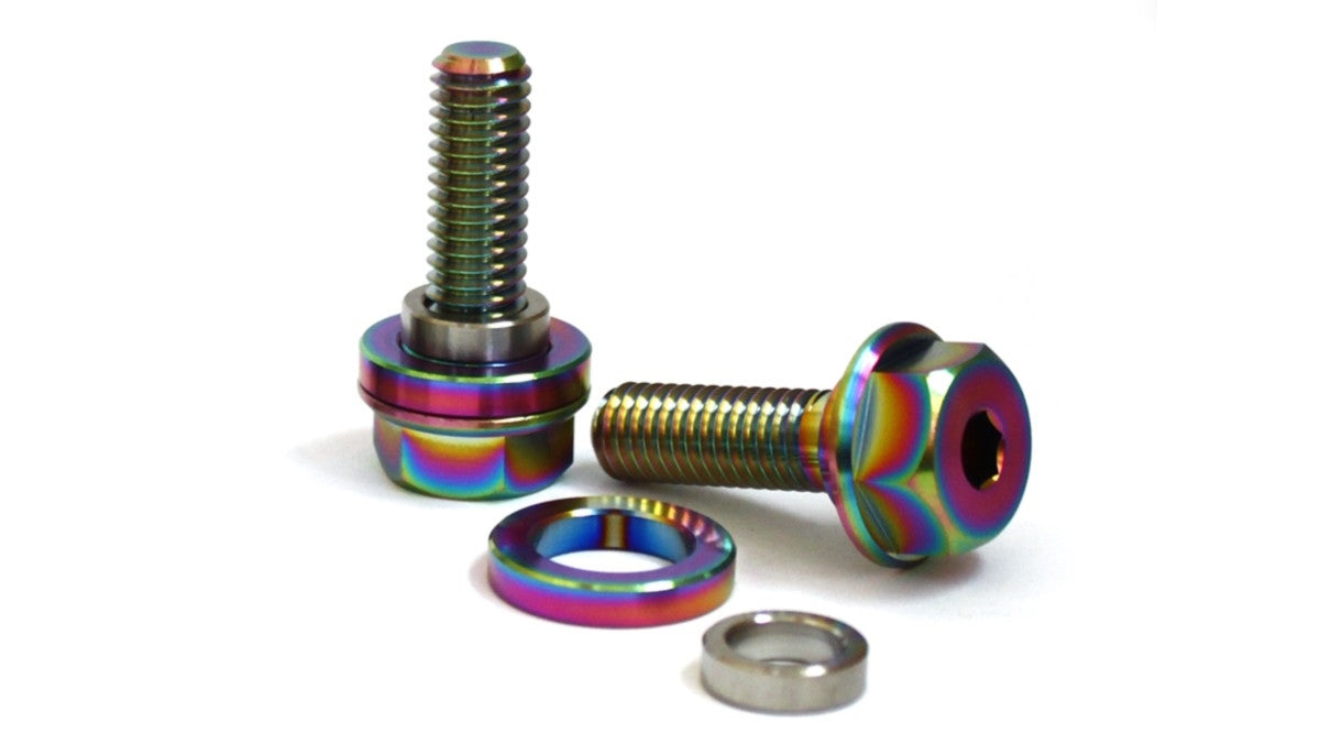 Pernos de eje hembra de titanio para bicicletas Armour: 3/8" métricos y perfilados