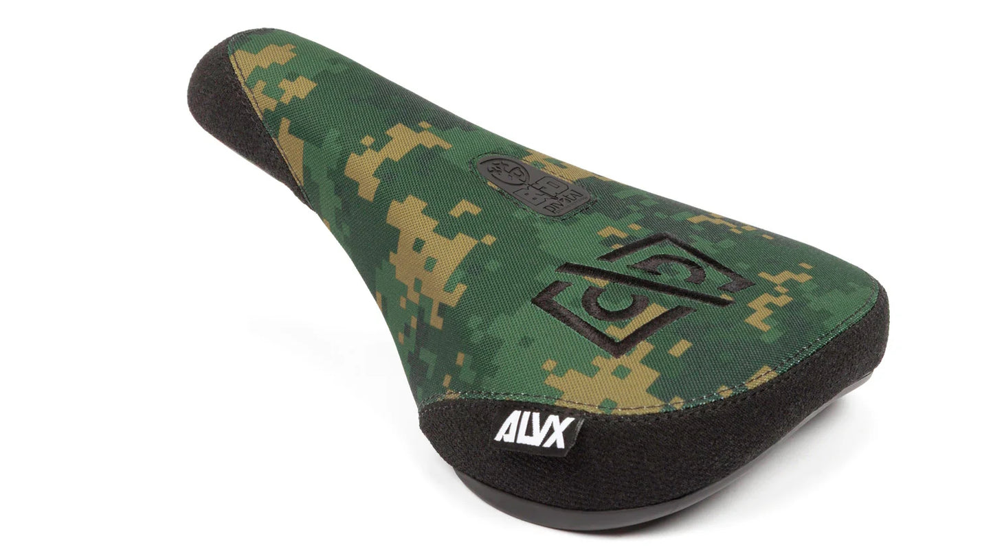 BSD Eject Pivotal Seats